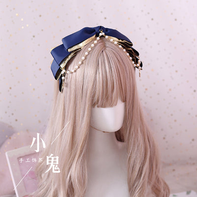 gothic lolita bow hairclip styled lolita coordinate outfit tea party aesthetic alternative fashion