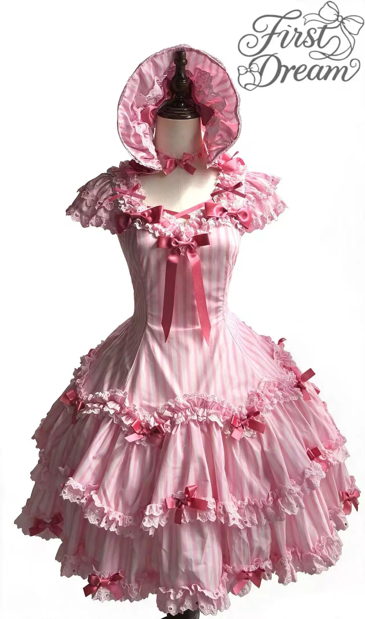 Vintage-inspired styling photo of striped Lolita JSK dress with period-appropriate accessories, headwear, and footwear recommendations