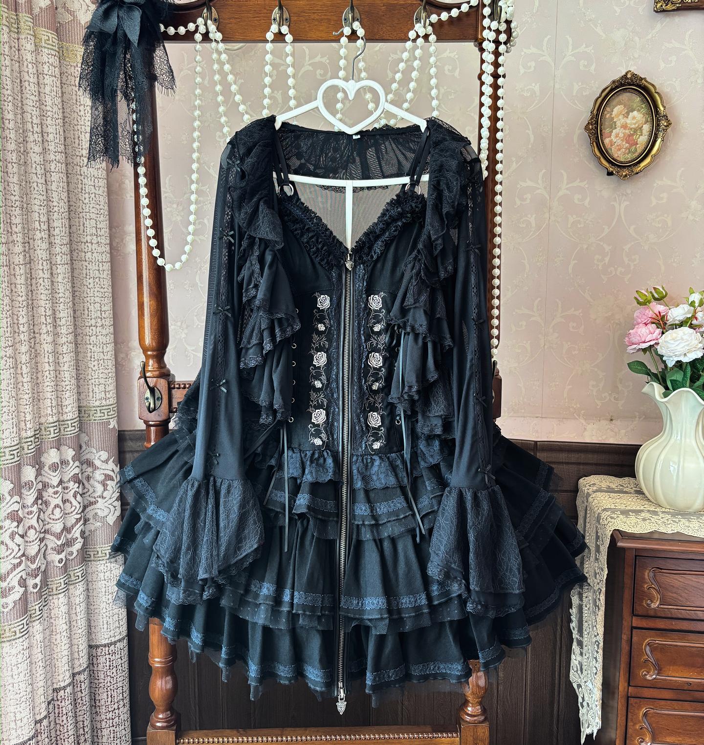 Black tulle lolita bolero cardigan front and back view comparison, showcasing complete design construction including criss-cross back strap detail