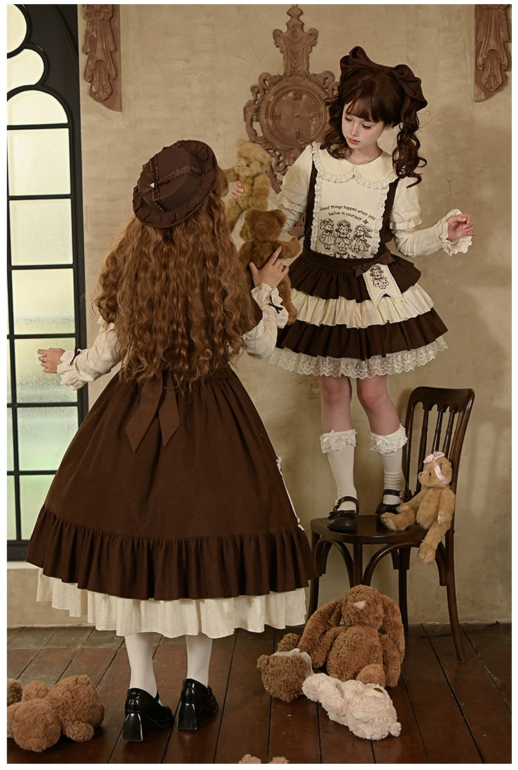 Lolita button-up OP dress mixed back and front dual-model vintage indoor wooden chair wall decor scattered teddy bears flooring