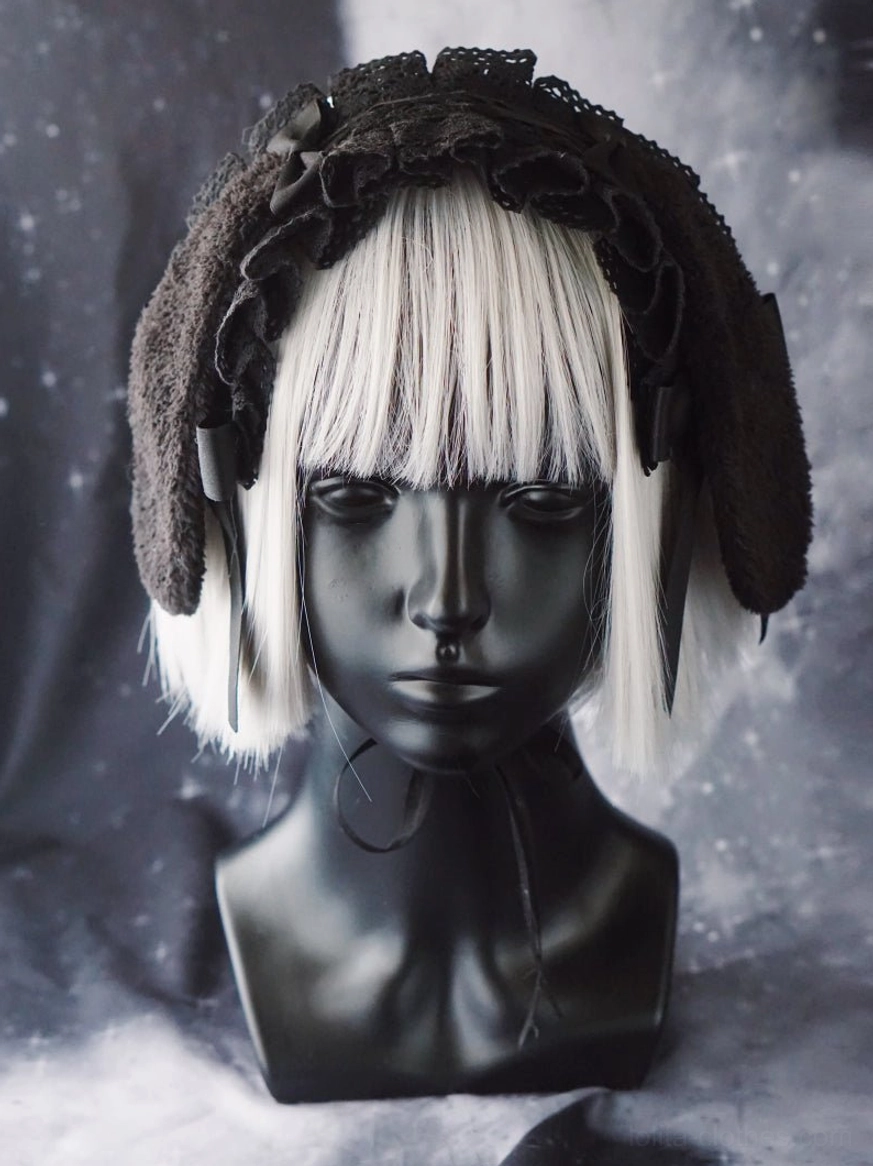 Adjustable ribbon system gothic raven wing lolita hairband showing how crossover straps fit different head sizes and lolita hairstyles