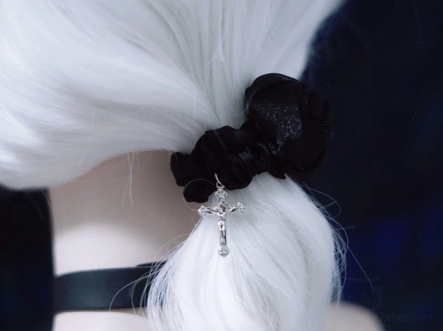 Alternative fashion gothic lolita hairband with skull skeleton chain accessories