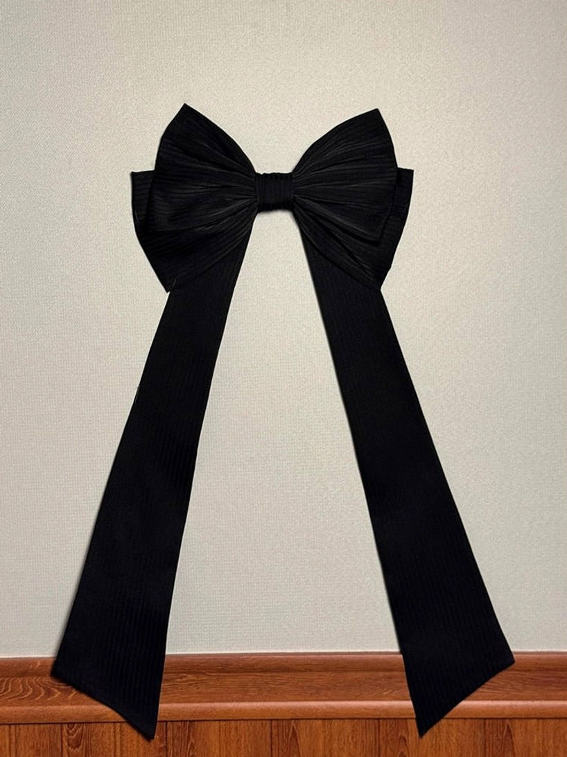 Black sweet lolita trailing bow with extended ribbons arrogant miss collection accessory showcase