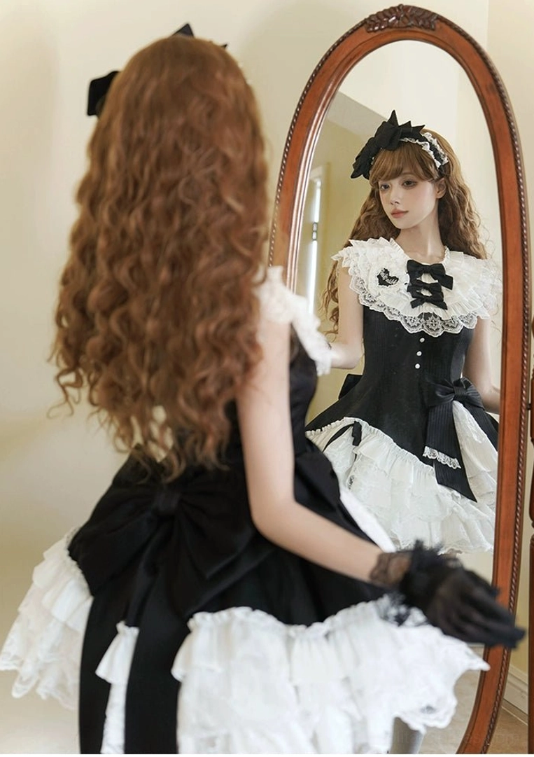 Self-shot rear view of human model in light purple striped sweet lolita dress with extended trailing ribbons
