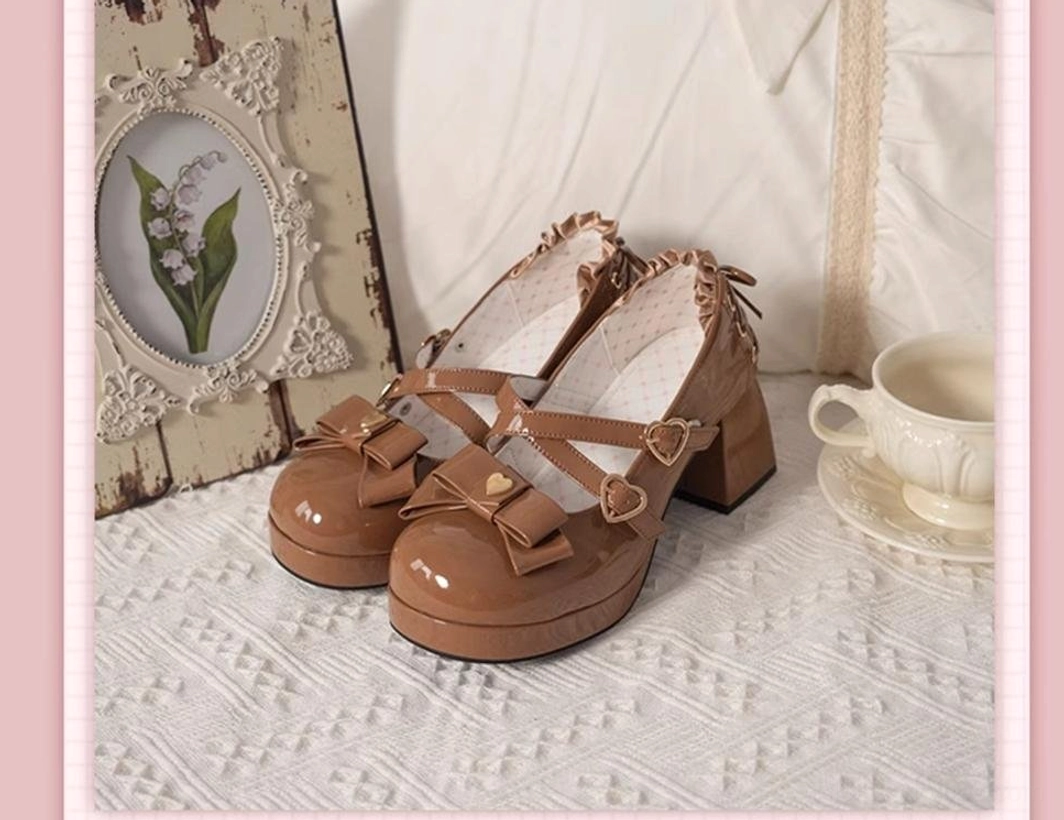 barbie-pink-sweet-lolita-platform-heels-aesthetic-photo-shoot-styled-layout