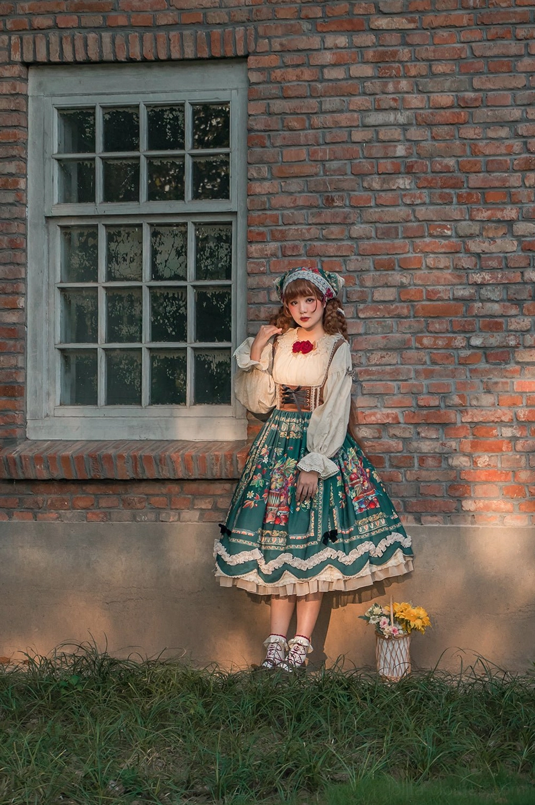 Bavarian Lolita JSK embroidered webbing and ethnic floral detail on upper bodice