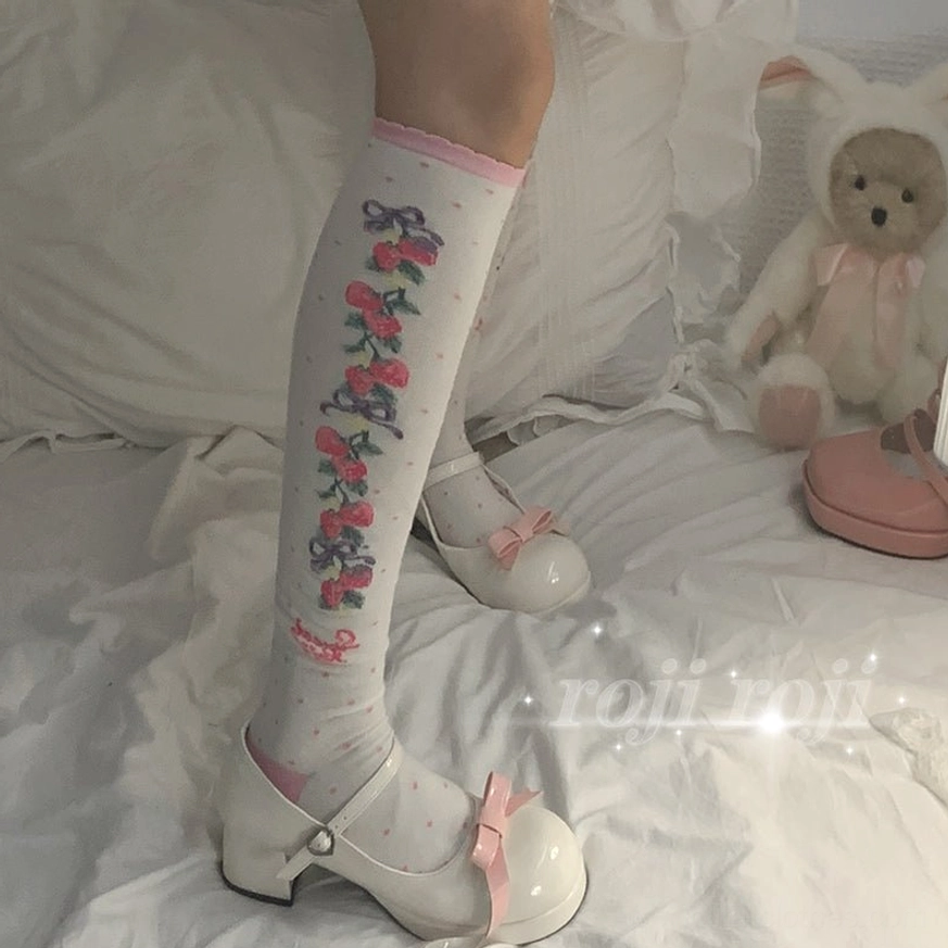bean paste sweet lolita knee-high cotton socks cherry ribbon prints light pink cuff trim white mary jane shoes white tulle skirt side angle