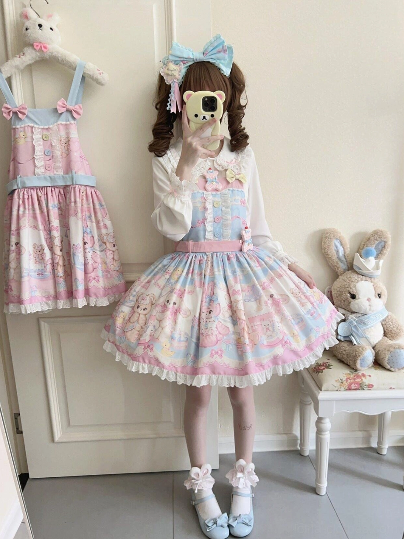 Bear sweet lolita salopette dress detail shot colorful buttons mini bows suspender system close-up