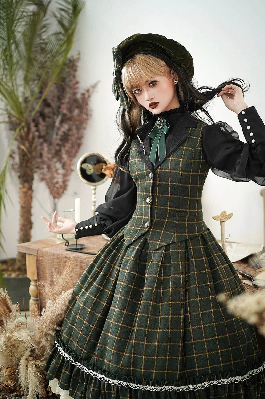 Beige lolita blouse back view drawstring and waist construction