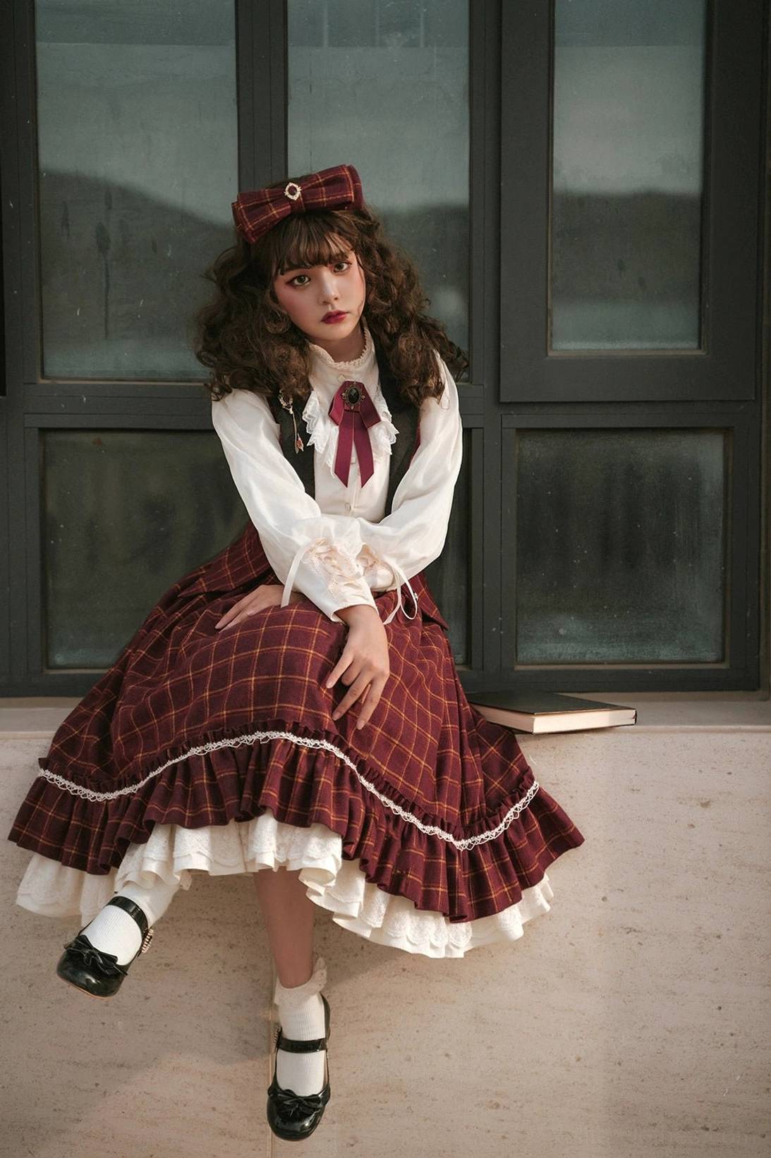Beige lolita blouse two-layer fabric construction quality detail