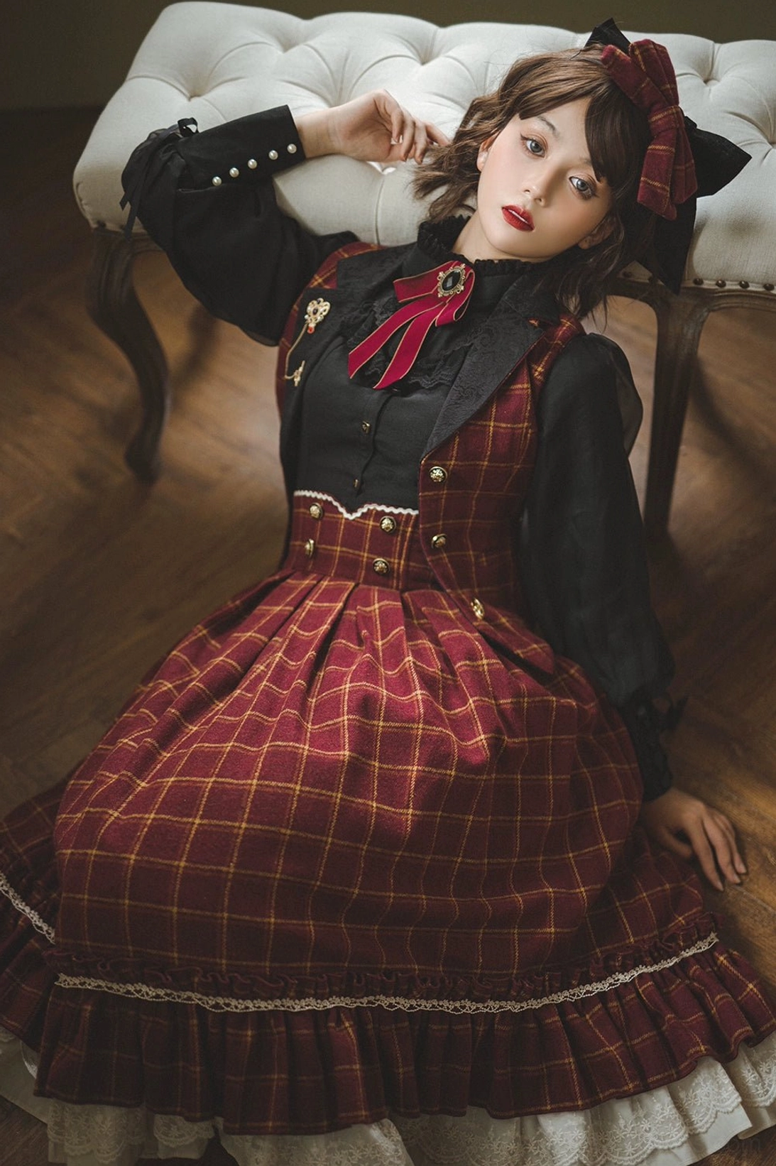Beige mutton sleeve lolita blouse front button closure and waist detail