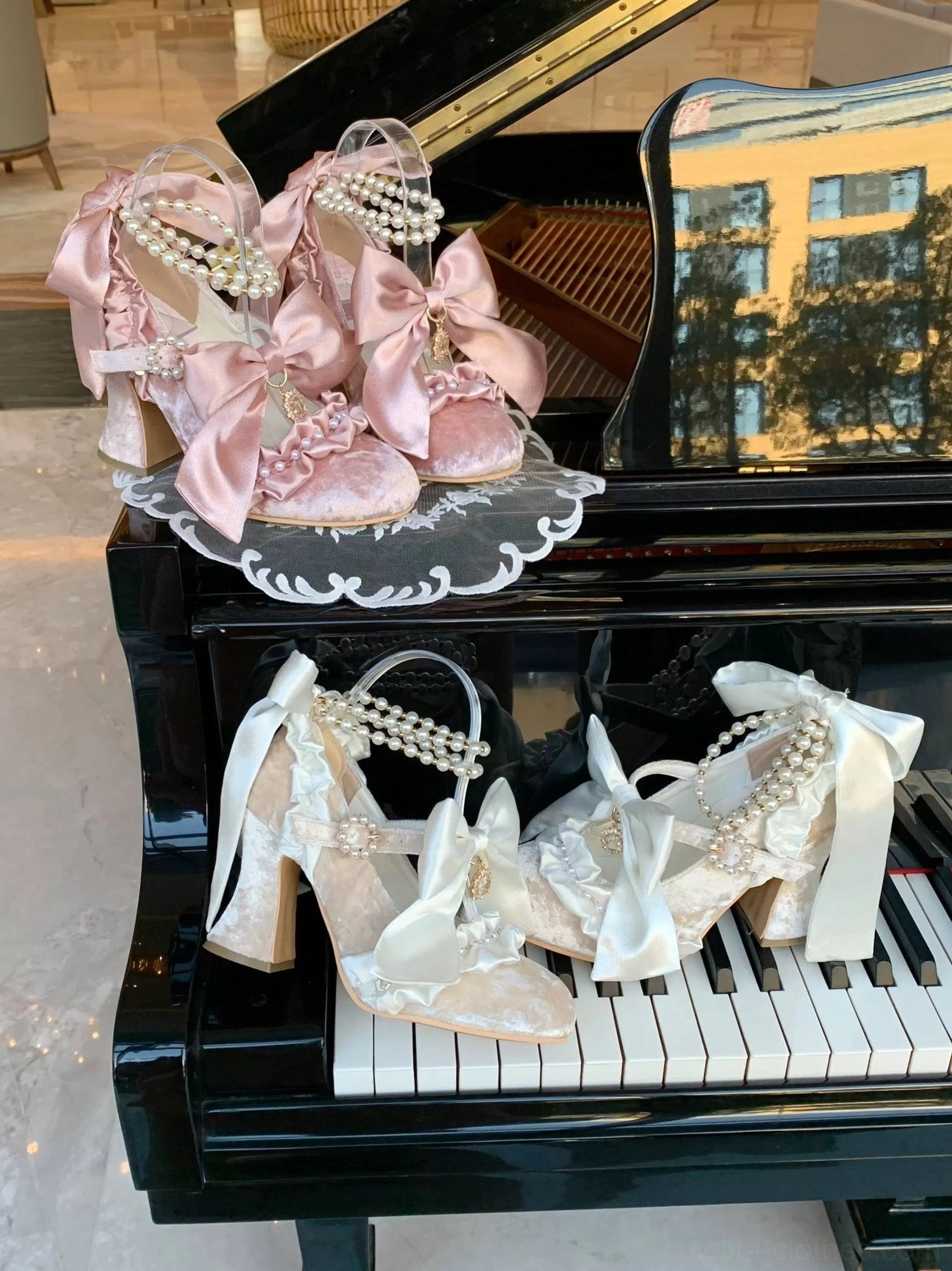 Black Classic Lolita block heel shoes with detachable satin bow and faux pearl ankle chain embellishments for mix-and-match styling versatility