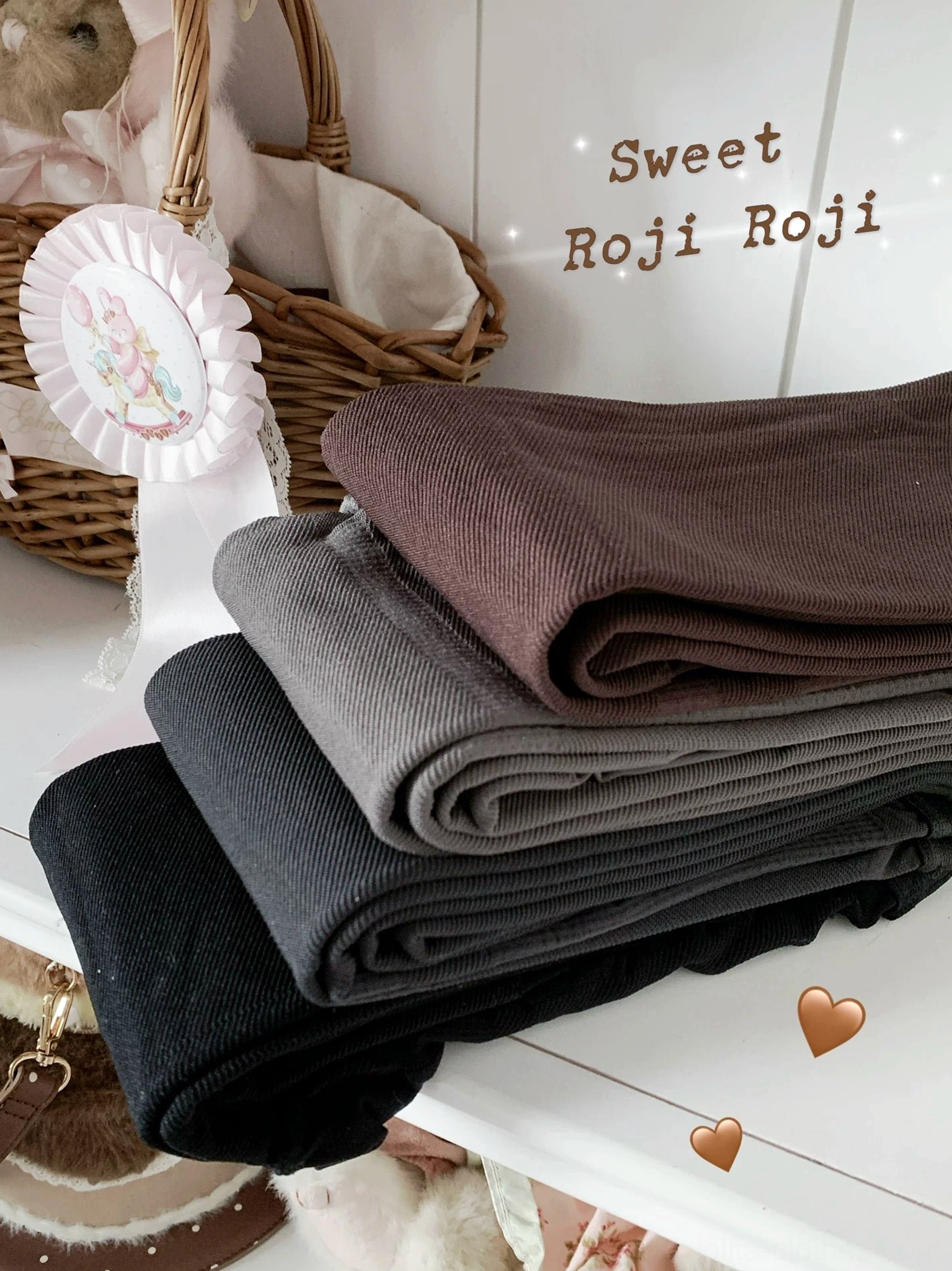Black winter fleece lolita pantyhose with gray knit leg warmers black bow pointed toe loafers product detail