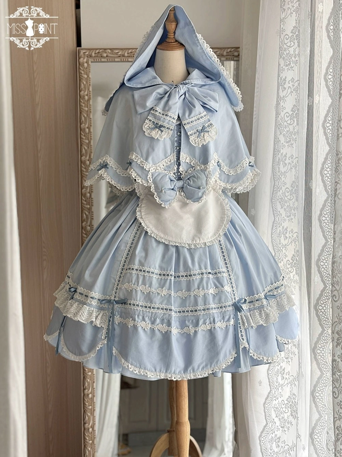 Black rabbit ear lolita cape gothic coordinate pairing dark pure cotton Victorian inspired silhouette