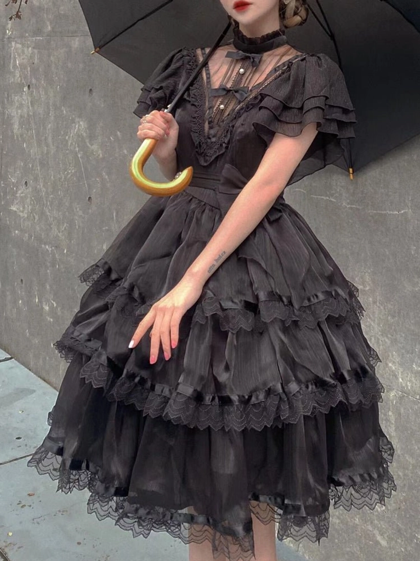 black gothic lolita one-piece dress half body vintage umbrella dim indoor
