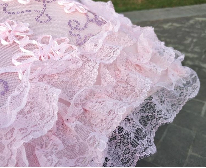 Black lace Lolita parasol with gothic aesthetic featuring sheer floral lace and dramatic color blocking perfect for gothic Lolita fashion coordination