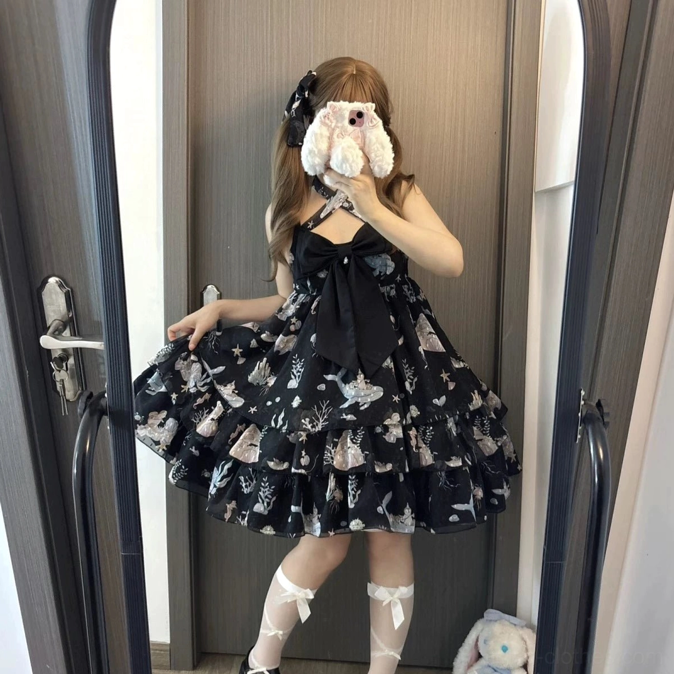 Black ocean sweetheart sweet lolita jsk dress large front bow white lace socks styling details