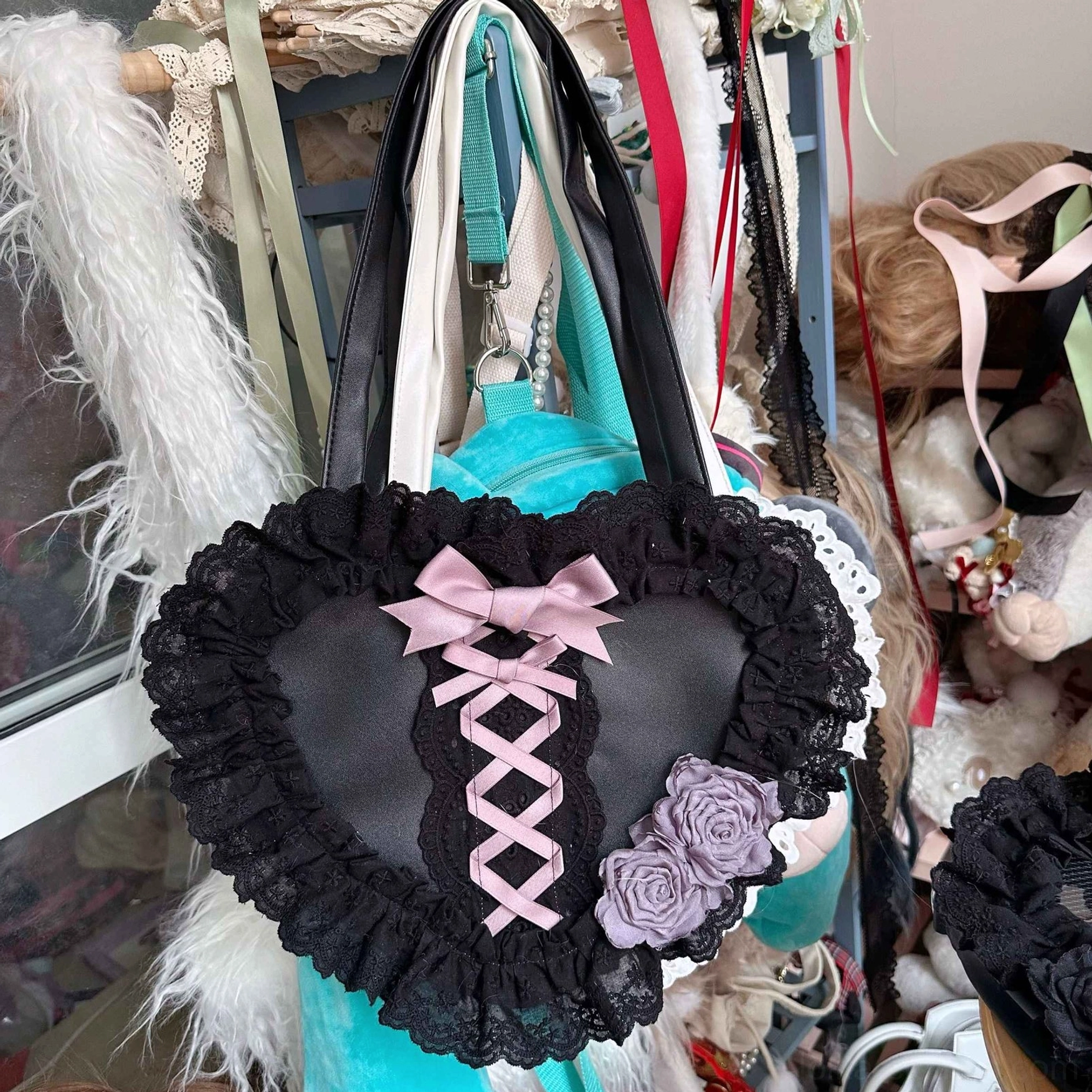 black and purple heart-shaped lolita handbag gothic sweet aesthetic variant front display