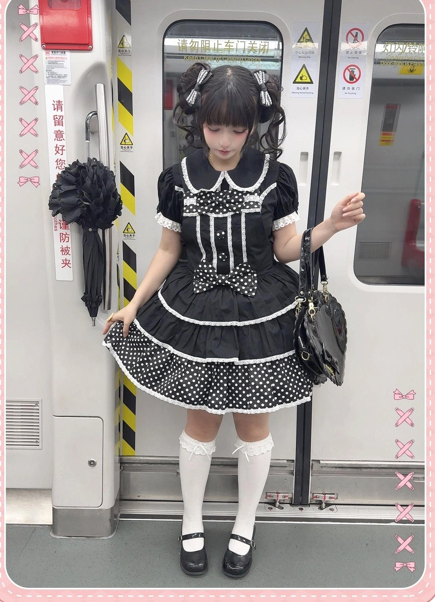 Black sweet lolita salopette jsk peter pan collar adjustable straps A-line silhouette design