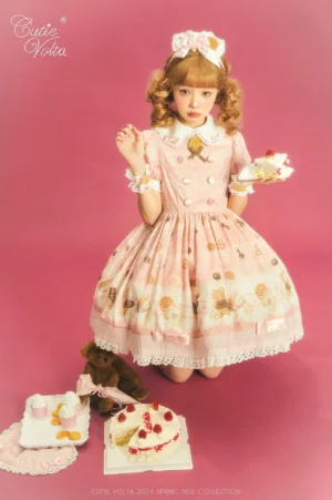 Blissful Confectionery sweet lolita OP dress with teddy bear pastry print Peter Pan collar kneeling pose full view