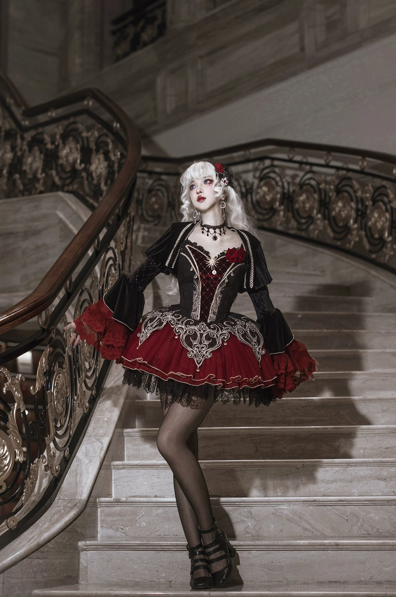 Blood Feast gothic lolita JSK with velvet bolero three-quarter right side black coat red ruffled sleeves