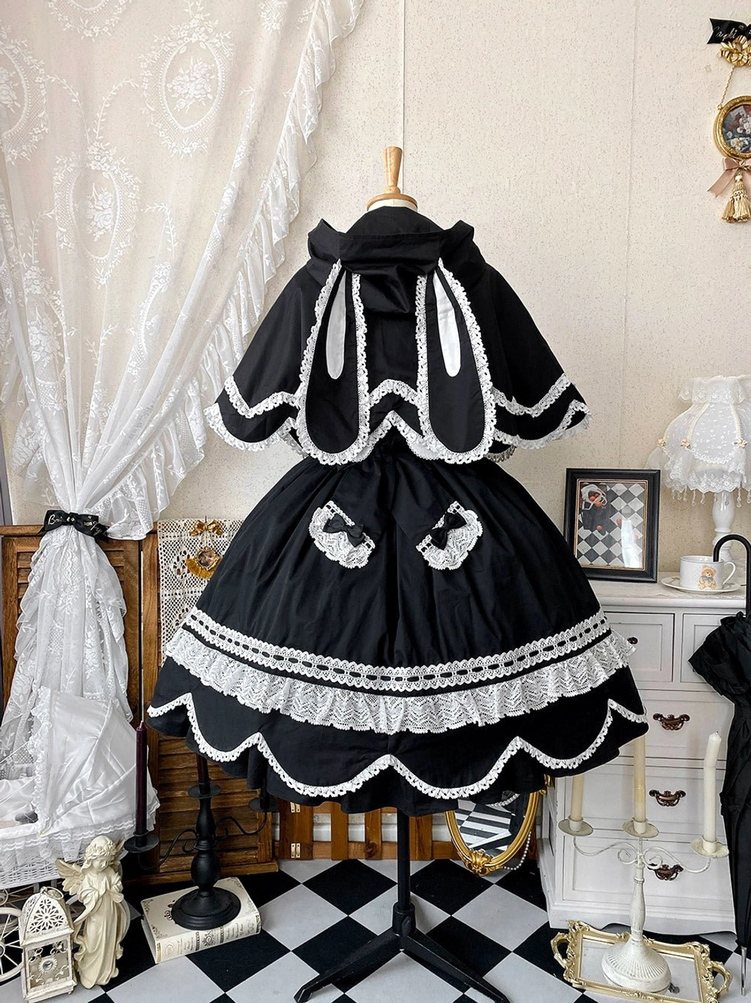 Blue rabbit ear lolita cape outdoor event styling convention photography lolita fashion piece