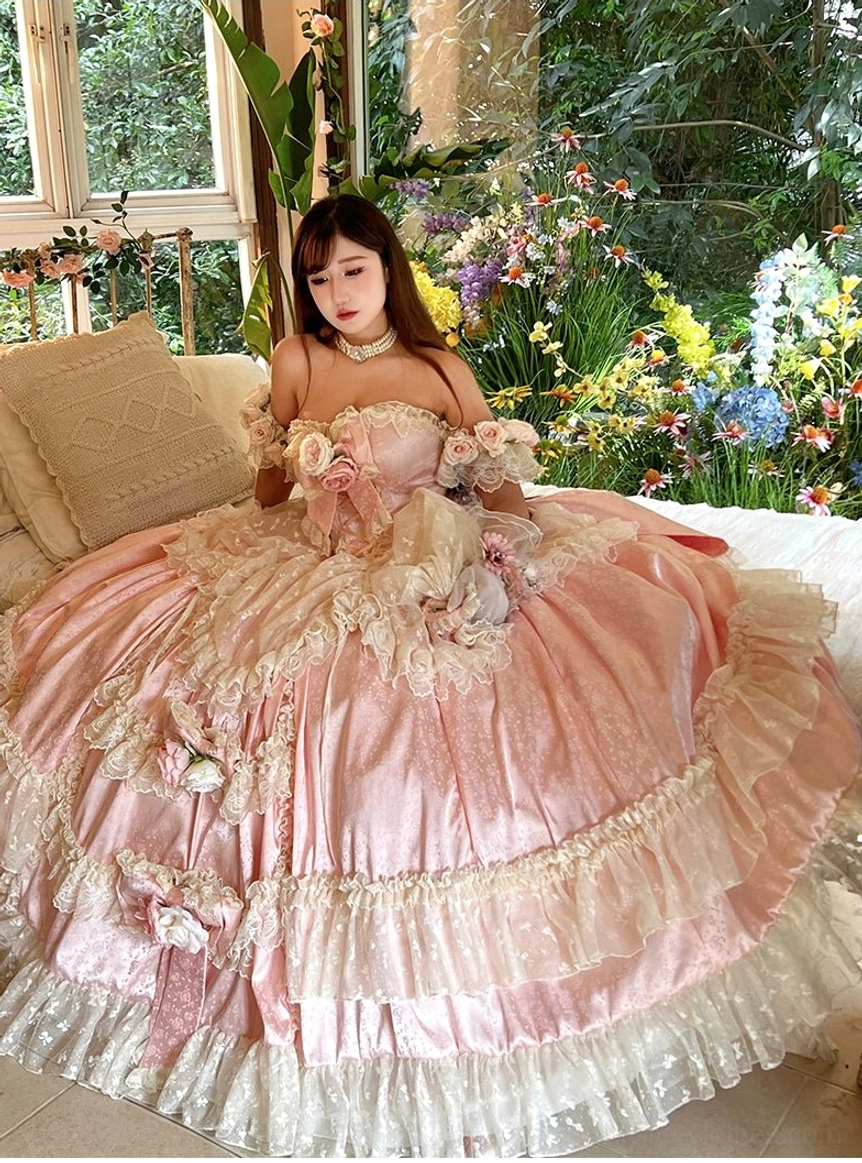Close-up of elastic back panel design on off-shoulder princess bridal lolita wedding gown