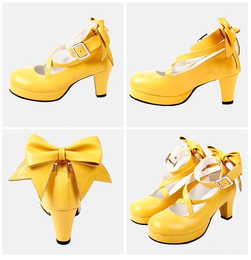 Brown earth-tone Lolita platform high heel shoes with warm matte finish, crossover ankle buckle straps, decorative back bow, round platform toe, and block heel - vintage coordinate piece