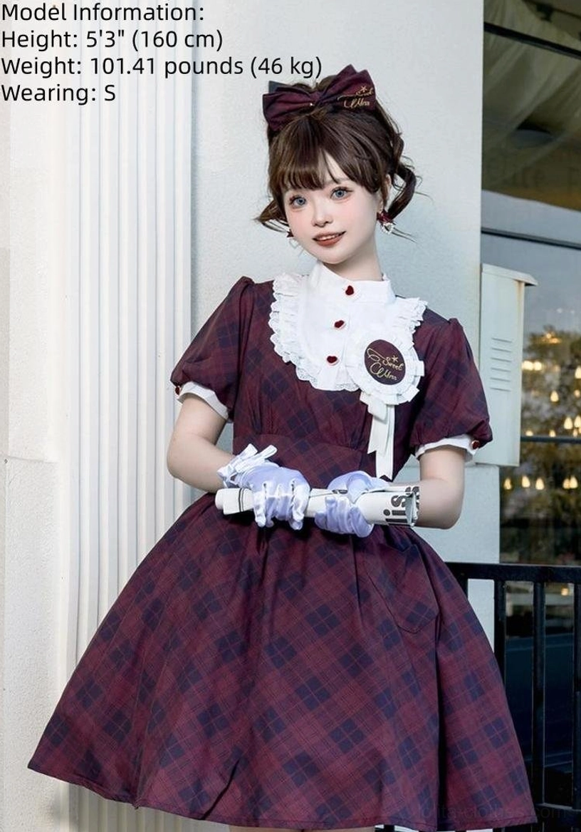 Wine red burgundy plaid lolita OP dress close-up half-body detail showing exquisite ruffled collar with round decorative brooch and white gloves on model height 160cm size S