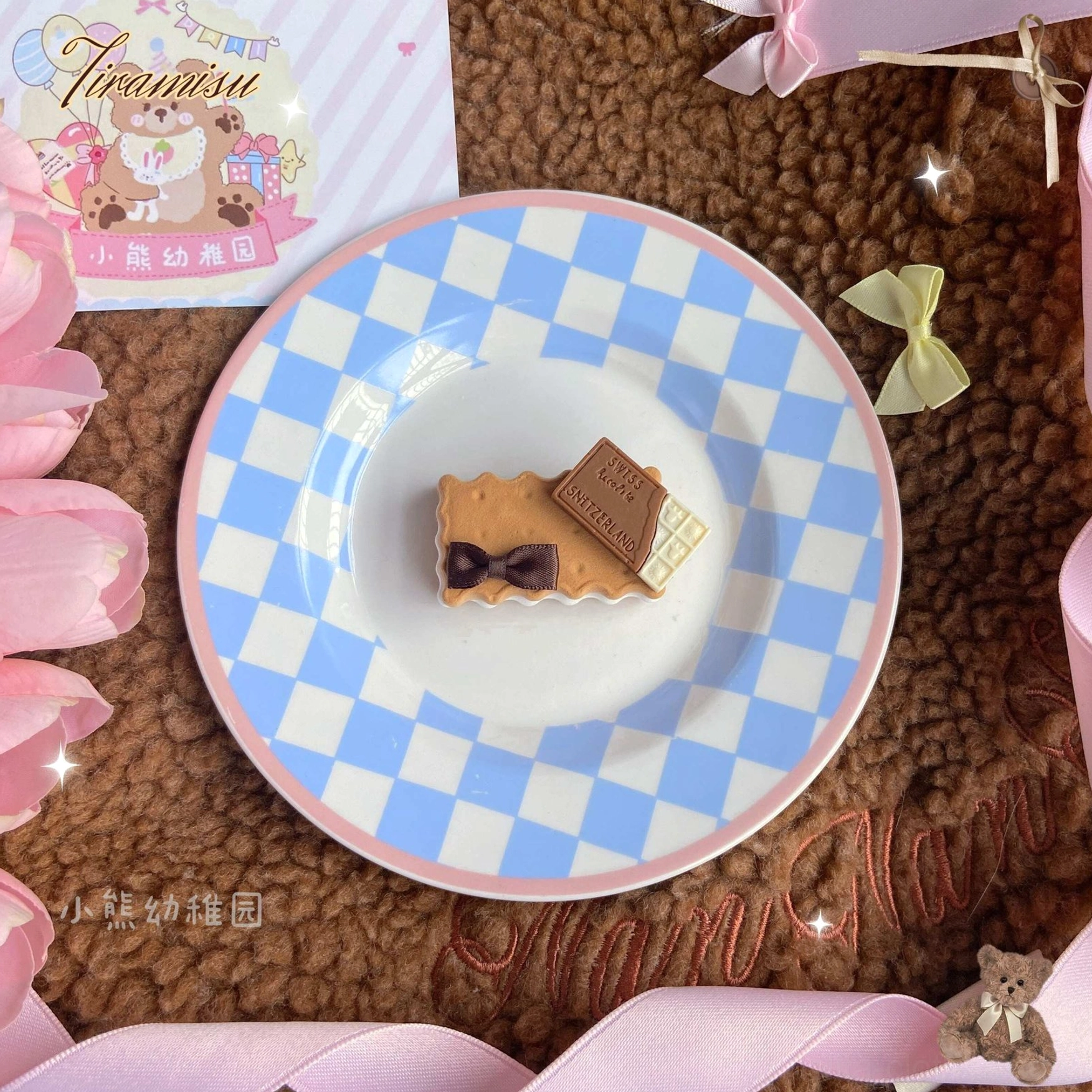 Chocolate bar decorated rectangular cookie lolita hair clip with striped ribbon bow and icing-edge details for sweet lolita coordinate completion and fashion styling