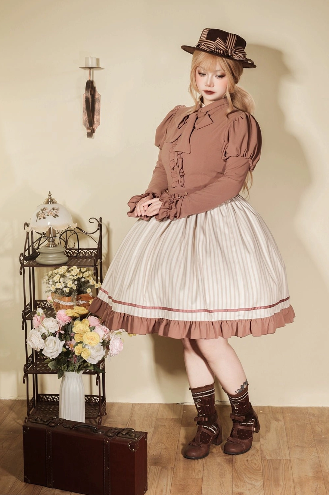 Classic Lolita blouse fabric blend composition blended silk cotton lining quality materials description