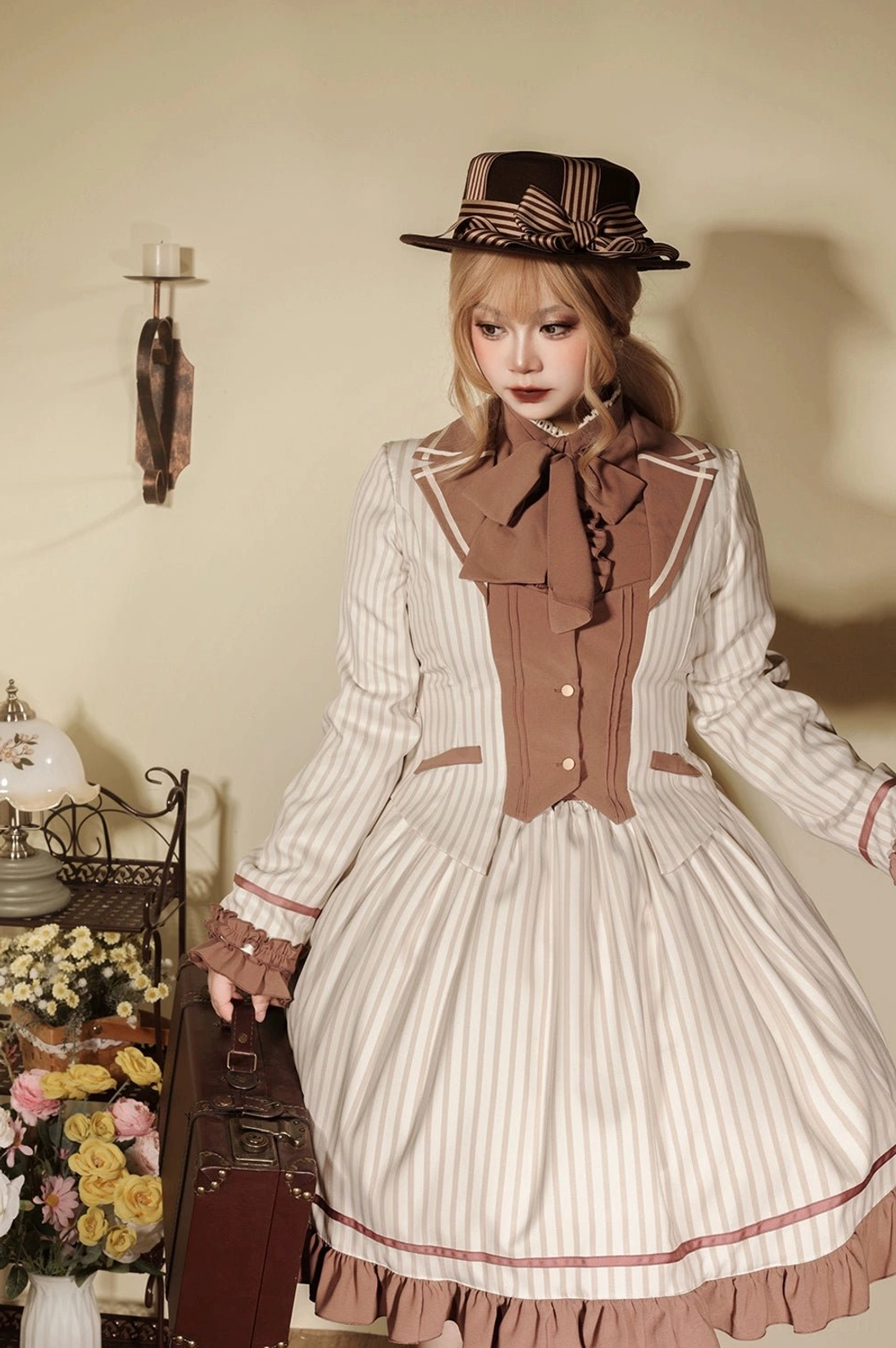 Classic Lolita blouse layering styling tips wearing with JSK jumper skirt coordinate building guide