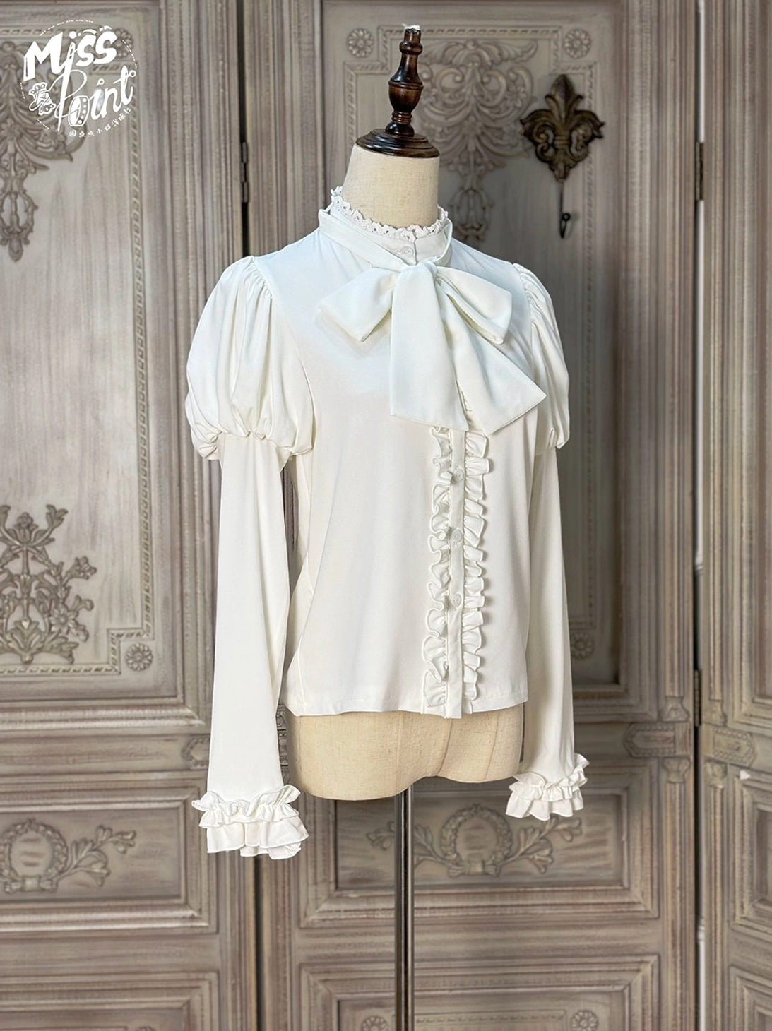 Classic Lolita blouse pure white tailored fit front view romantic vintage design puff sleeves button-up front detachable bow tie