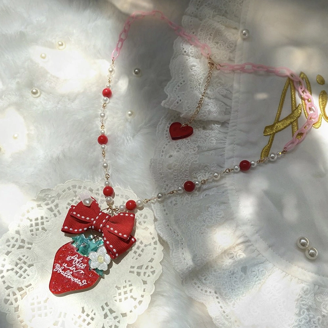 Classic pink strawberry necklace lolita accessory elegant wearable styling