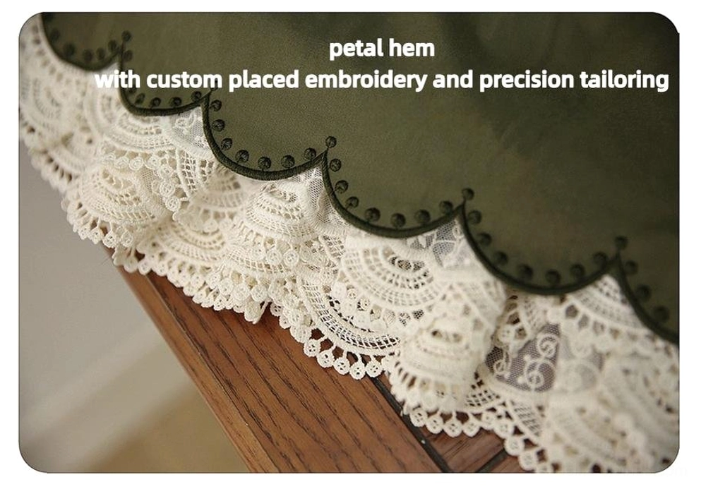 Countess's Autumn Travel vintage lolita accessory pairing suggestions Mary Jane shoes knee-high socks fascinator headwear