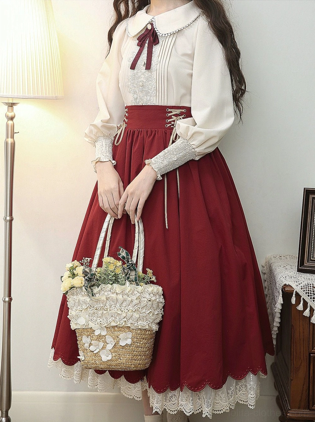 Vintage lolita two-piece set with Peter Pan collar lace-paneled front wine red bow bishop sleeves and woven flower basket
