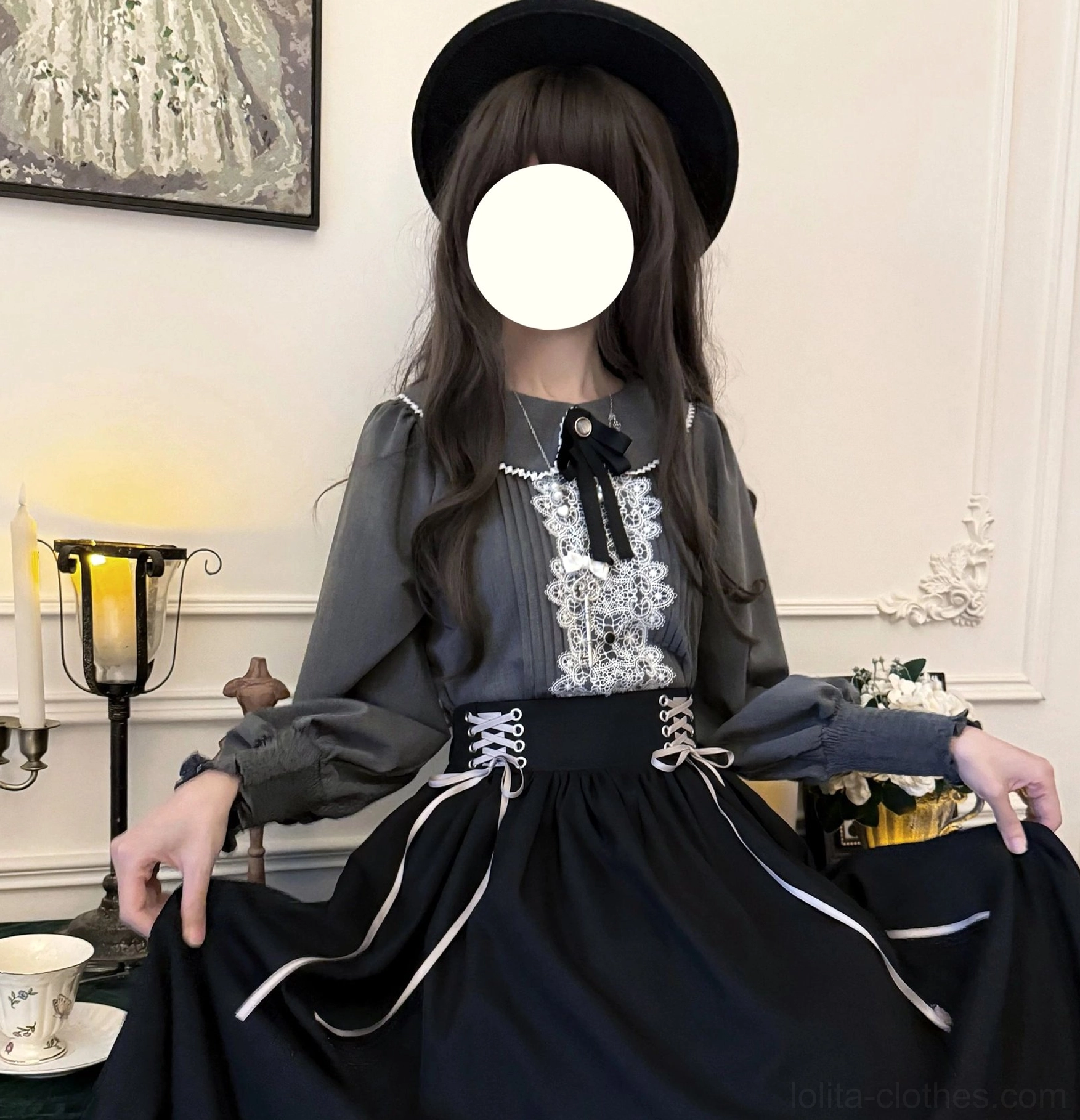 Countess's Autumn Travel vintage lolita skirt petal hem edge detail scalloped lace finish structural integrity