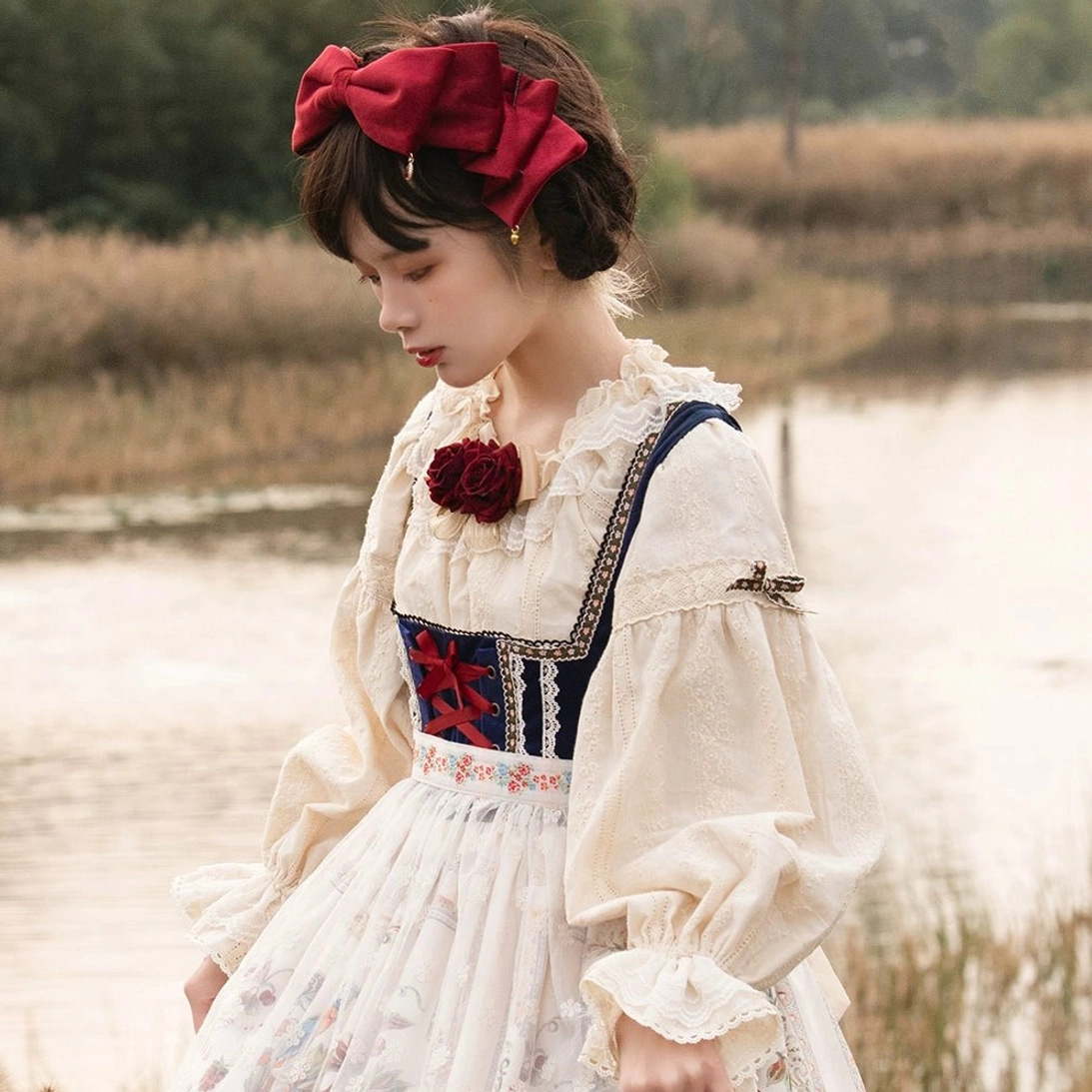 Country lolita accessory coordinate styling example outfit complete look tea party event