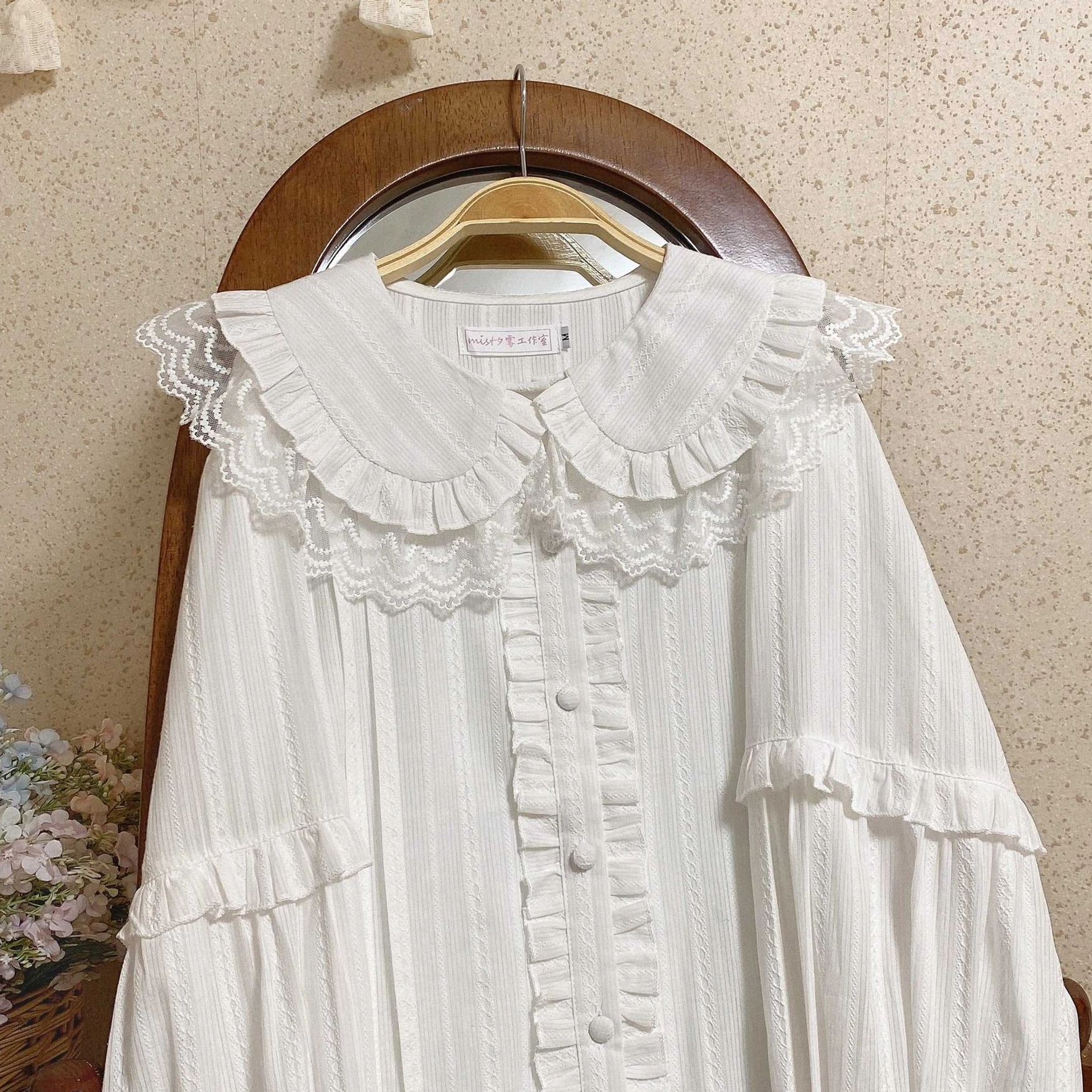 Cream Sweetheart Lolita Blouse Additional Color Variant Ruffled Doll Collar Fashion Photography