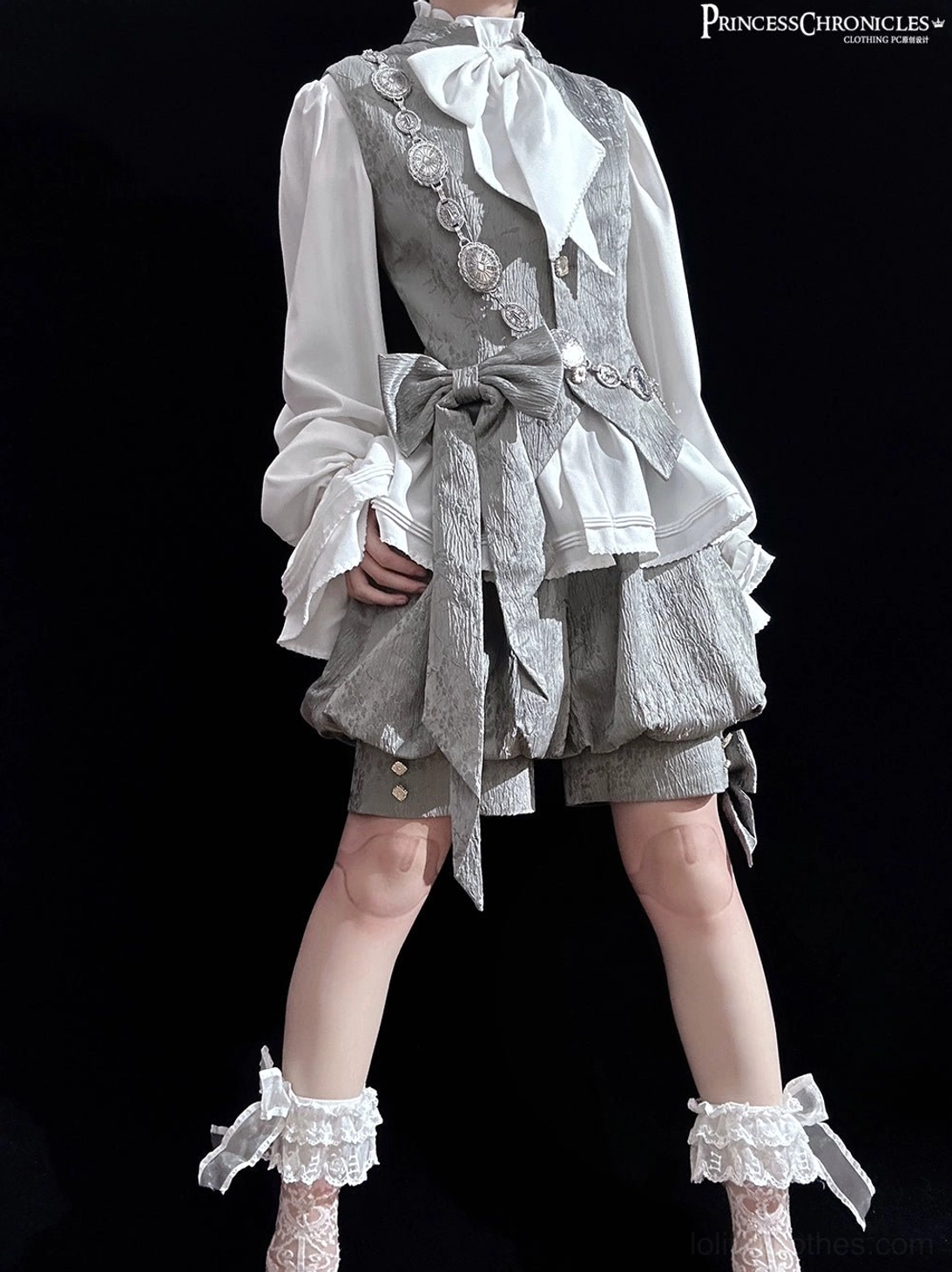 Cropped shorts with bow detail cinched hem tailored ouji lolita component glacier grey coordinate