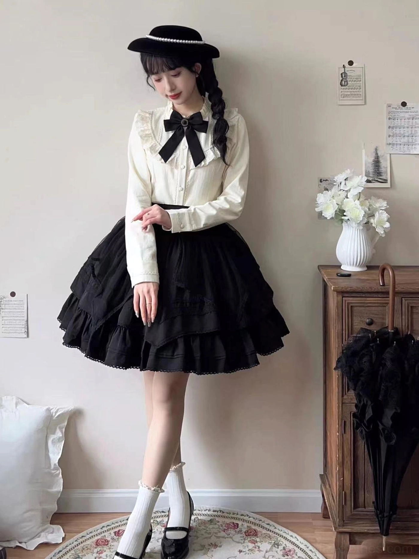 Daily lolita fleece blouse sustainable quality material construction durable long-lasting wearable everyday elegance