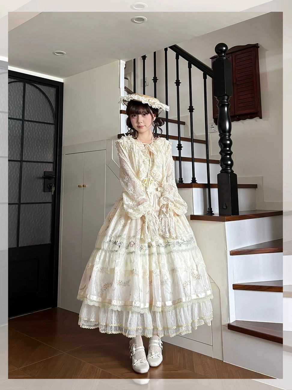 Daisy Poetry classic lolita collection close up detail embroidered daisy flowers white off-white fabric lace tulle accents quality craftsmanship