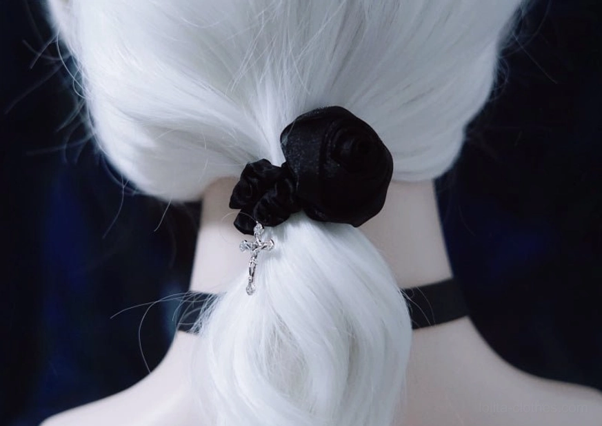 Dark romantic lolita hair accessory black skull cross heart pendant metal design