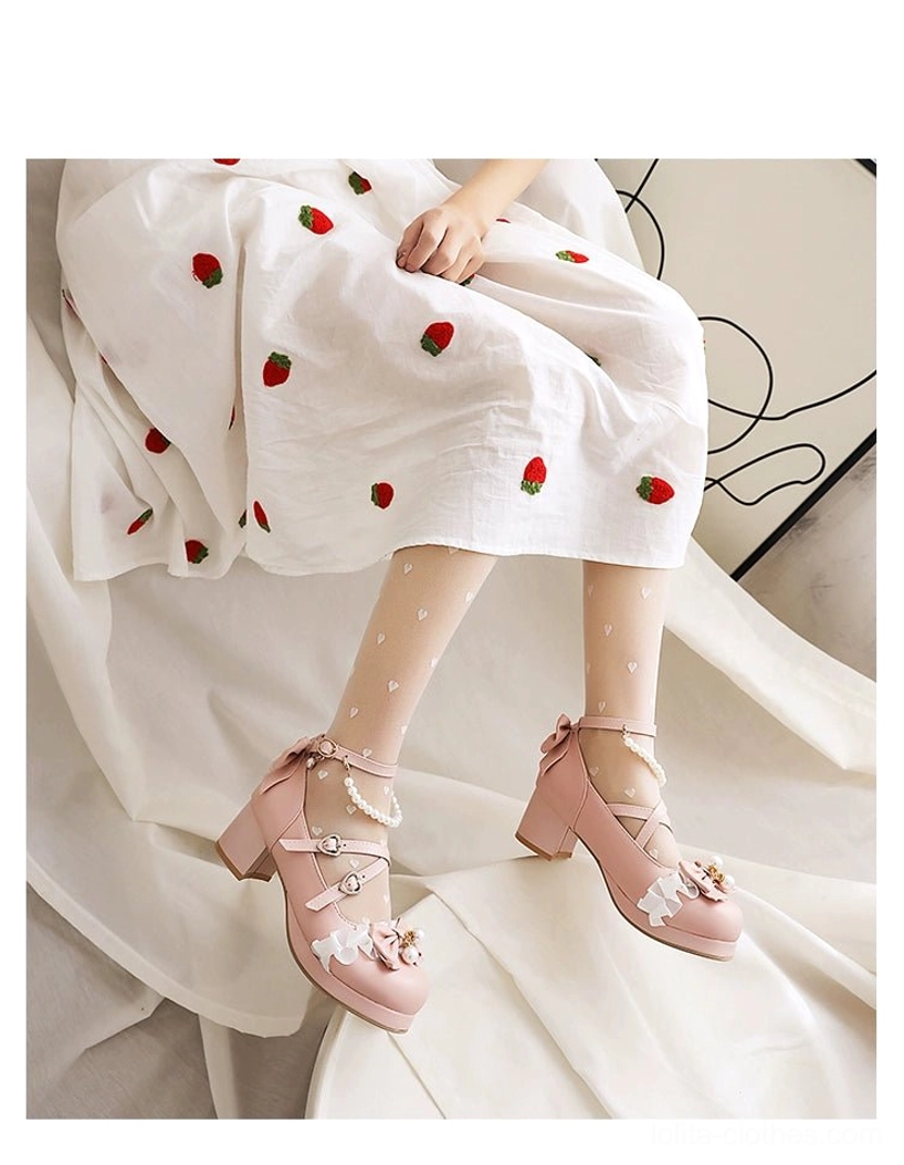 Detachable pearl ankle chain feature detail for sweet lolita heels showing beaded chain accessory, pearl embellishment quality, removable design for versatile styling, and attachment mechanism on heel