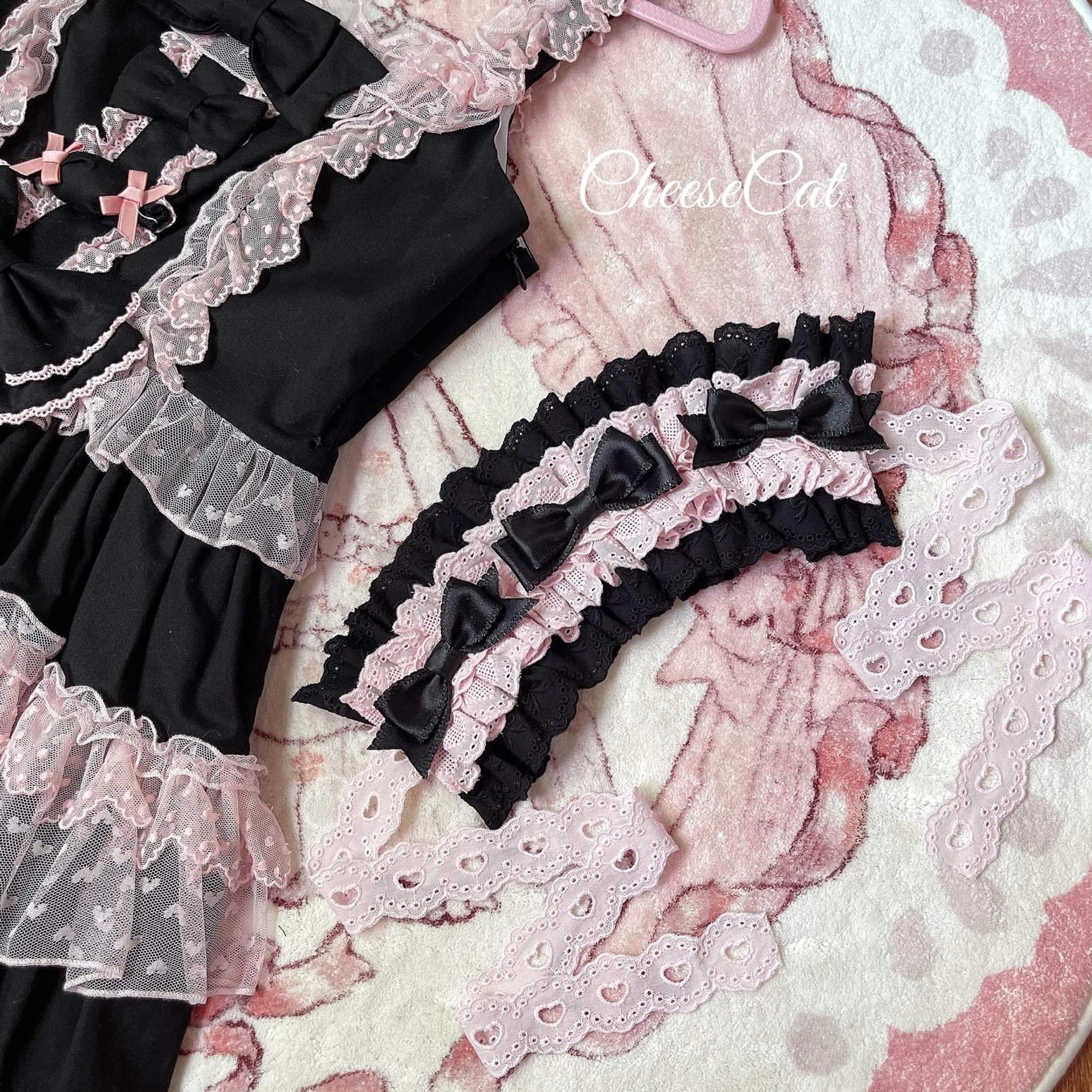 Cotton lolita headdress color variant showing pink black bold contrast combination with ruffled lace construction ideal for edgy sweetness punk lolita and fusion fashion coordination