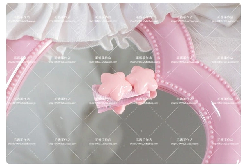 Double pink star hair clip set featuring soft baby pink pastel beads with metal clip base for sweet lolita styling