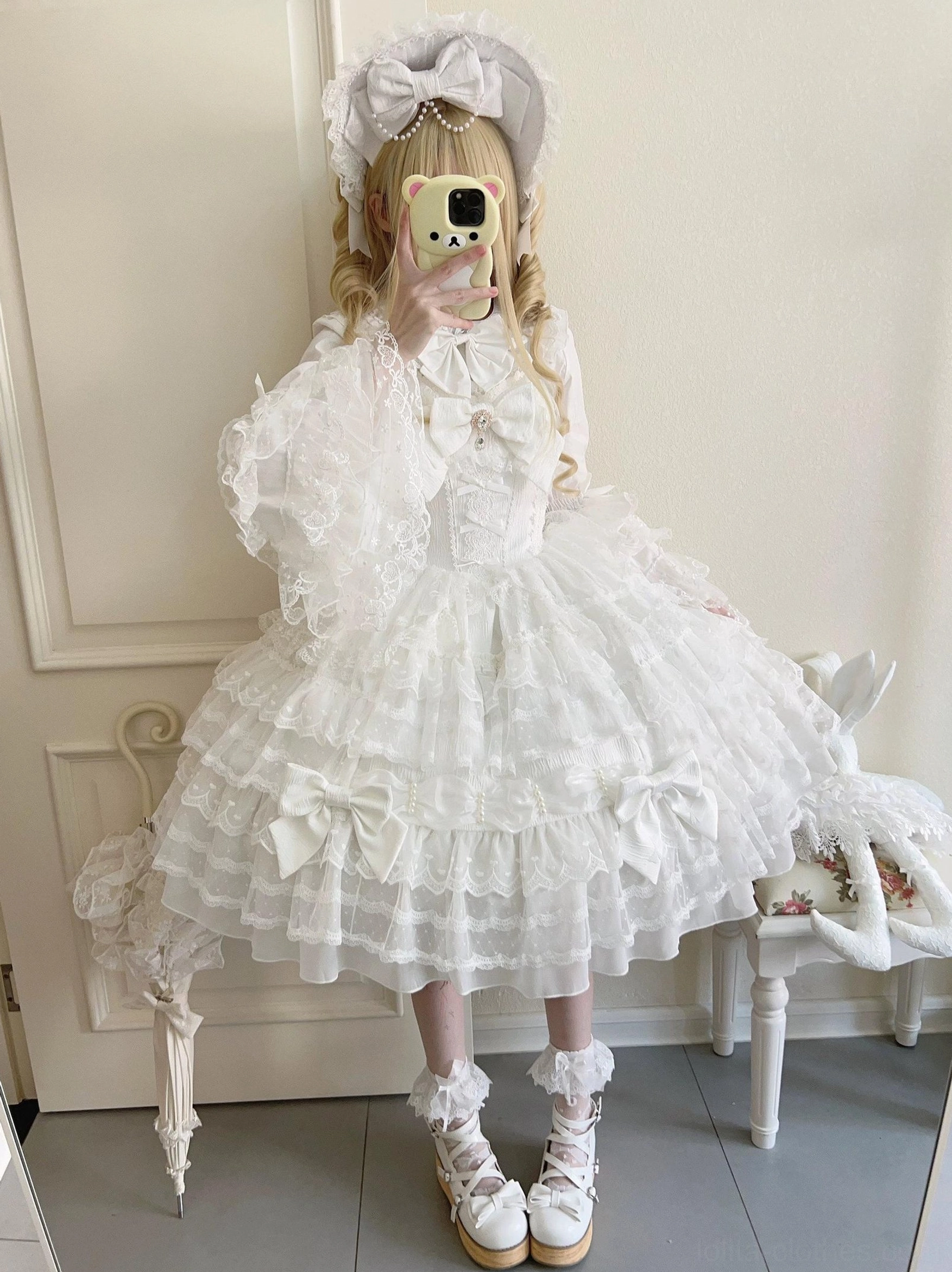 Size chart and measurement guide for Dream Prelude Lolita JSK dress showing S M L sizing in centimeters and inches