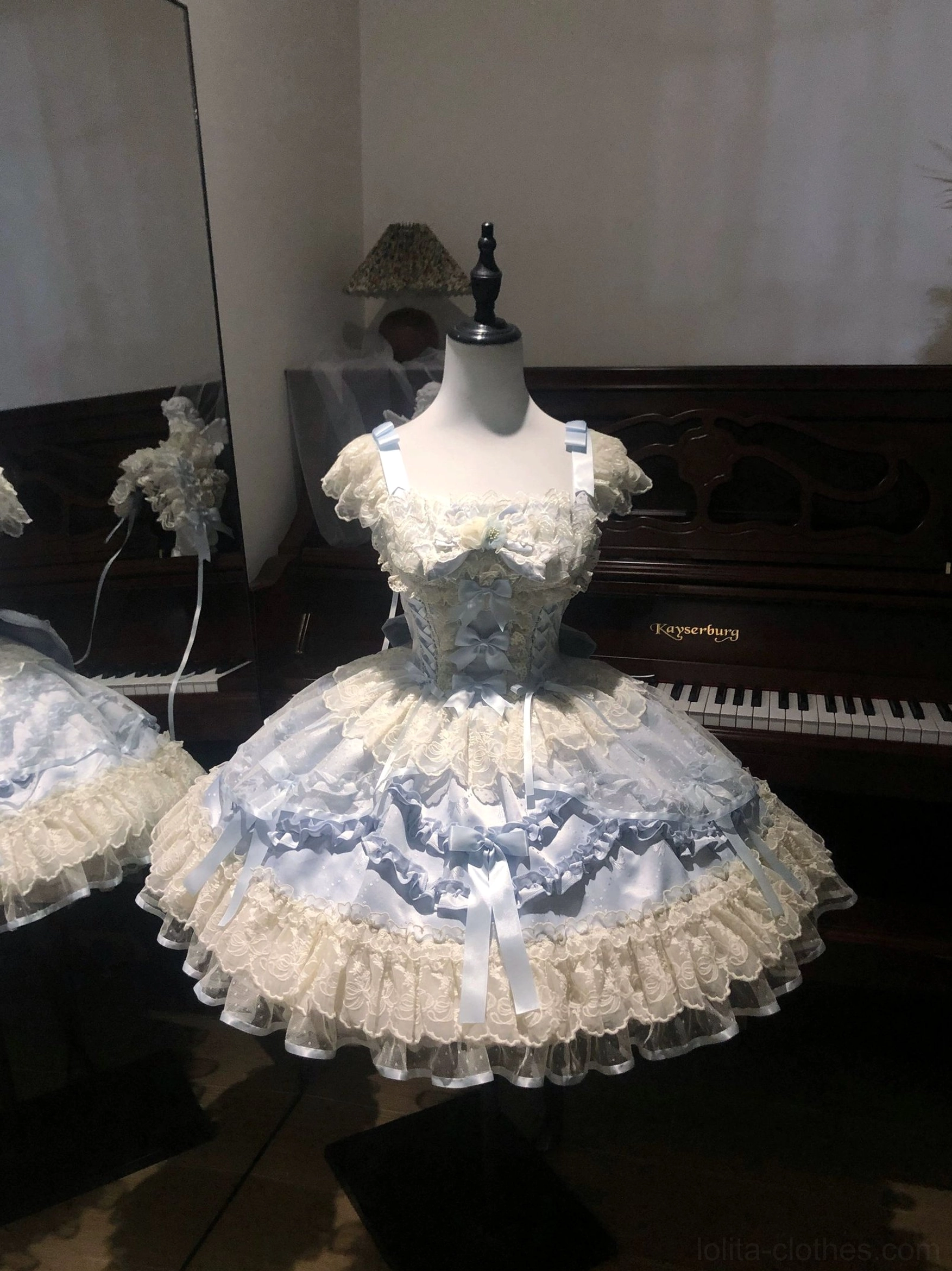 Ballet-style sweet lolita jumper skirt layered with organza petticoat showing natural volume silhouette suitable for everyday casual lolita wear and comfortable all-day styling