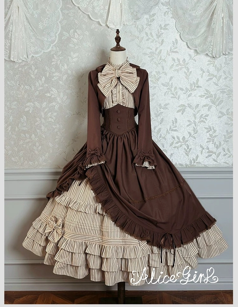 Duke of Victoria classic lolita overskirt back shirring detail adjustable fit construction feature close-up flat lay