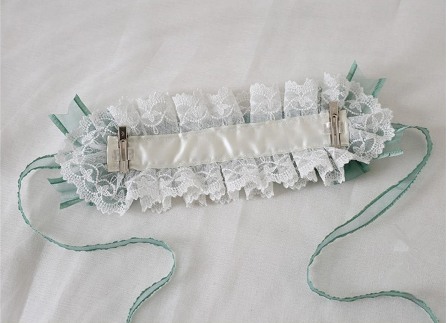 Elegant lolita lace hair clip headband styling guide showing how to coordinate with classic lolita fashion and multiple color options available